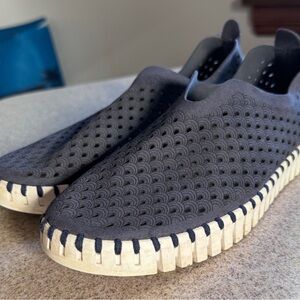 Ilse Jacobsen Hornbaek Tulip Flat Shoes in Navy Sz 38 / 7.5-8 from Denmark EUC